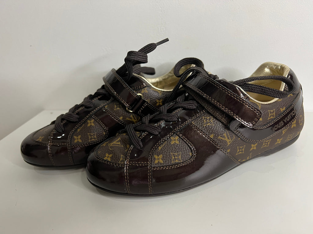  (rui・ヴxiton) Louis Vuitton monoguramuminiran Kids Shoes  Sneakers monoguramuminirankyanbasu Kids unused Pre-Owned : Clothing, Shoes  & Jewelry
