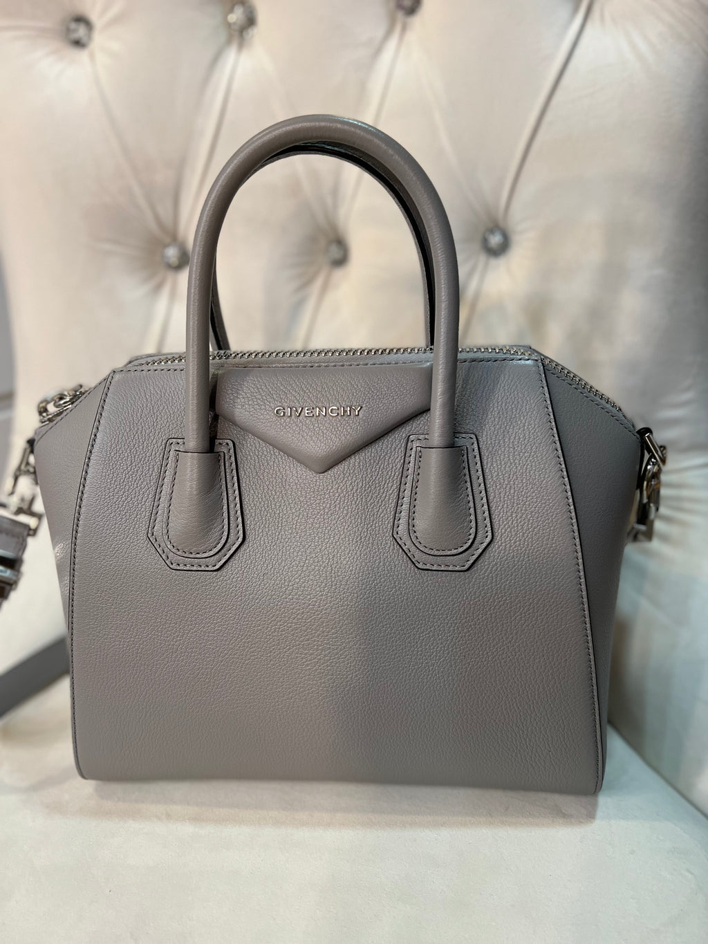 Givenchy antigona top grey small